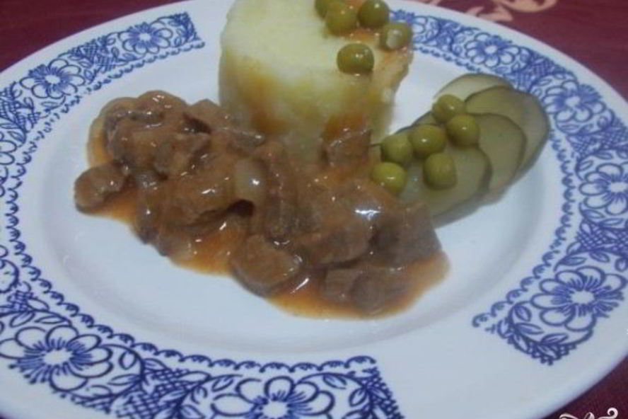 Рецепт гуляша для ребенка