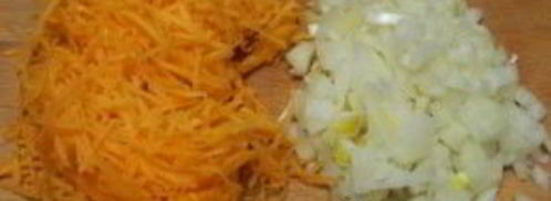 гуляш из куриных сердечек. Шаг 3