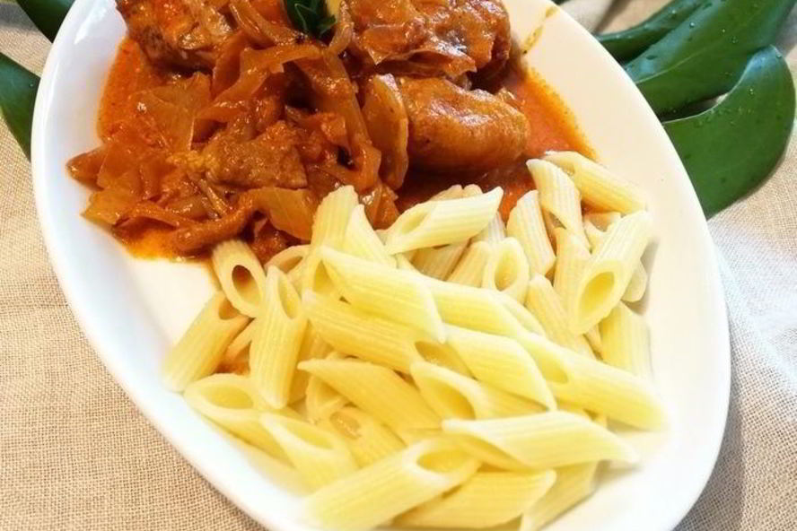 Рецепт гуляша из курицы со свежей капустой