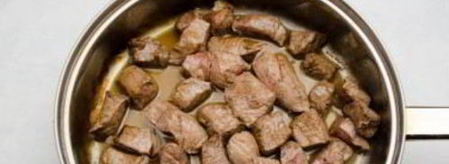 гуляш по-венгерски с фасолью. Шаг 2