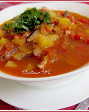 Постный суп-гуляш с грибами по-венгерски