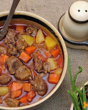 Суп гуляш по-венгерски