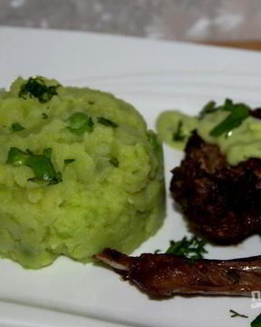 Картофельное пюре с горошком