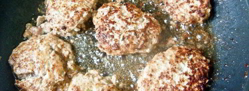 кабачково-мясные котлеты в томатном соусе. Шаг 2