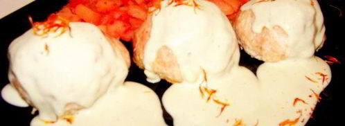 котлеты из индейки с айвой под голубым соусом и шафраном. Шаг 6