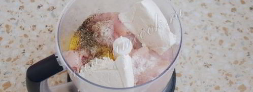 котлеты из куриной грудки с творогом. Шаг 4