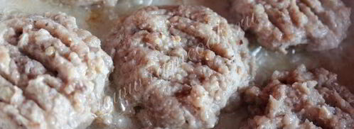 куриные котлеты с грецкими орехами. Шаг 6