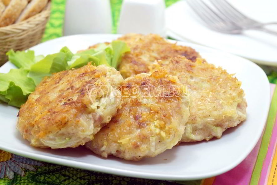 Рецепт куриных котлет с кабачком