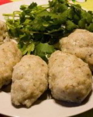 Куриные котлеты в мультиварке