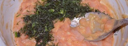 рубленные куриные котлеты в соусе. Шаг 4