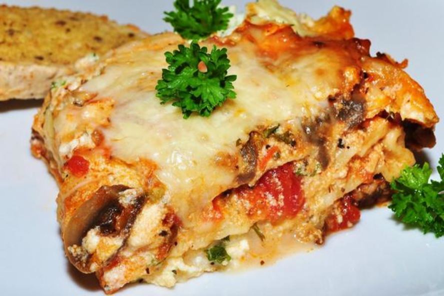 Рецепт домашней мясной лазанья с соусом бешамель