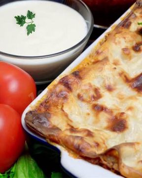 Лазанья классическая с соусом бешамель