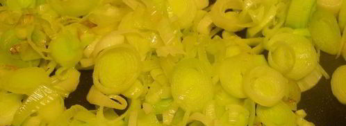 лазанья с грибами, луком-пореем и сыром чеддер. Шаг 3