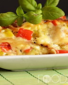 Лазанья с овощами и соусом бешамель