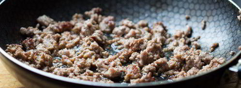 домашняя паста паппарделле с соусом из мяса и баклажанов. Шаг 11