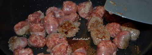 паста орзо с колбасой, томатами и сладким перцем. Шаг 2