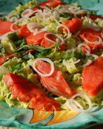 Паста с кетой, шпинатом и соусом песто