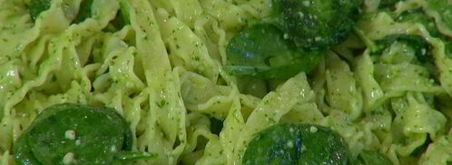 паста с кетой, шпинатом и соусом песто. Шаг 7