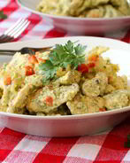 Паста с курицей и брокколи