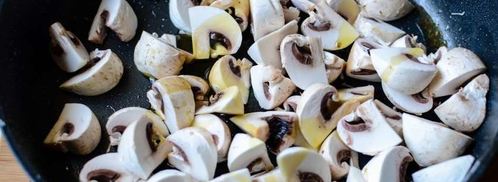 паста с курицей и грибами в сливочном соусе. Шаг 5