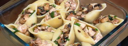 ракушки, фаршированные курицей и грибами. Шаг 6