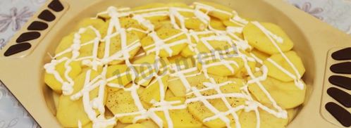 картошка по-французски с грибами лисичками в духовке. Шаг 3