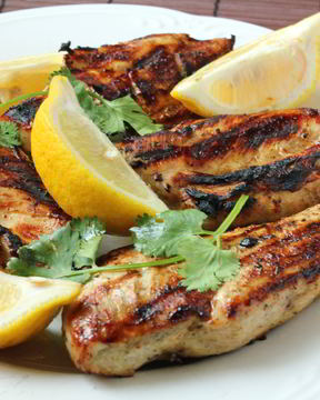 Куриные грудки на гриле по-гречески