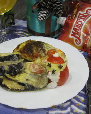 Курица с баклажанами под чесночным маринадом