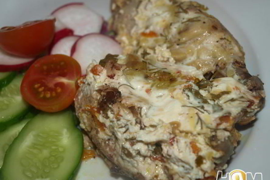 Рецепт курицы в сметанно-сырном соусе в мультиварке