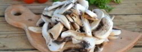 мясо под грибным соусом. Шаг 3