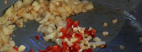 свинина на косточке с рисом и банановым кетчупом. Шаг 4