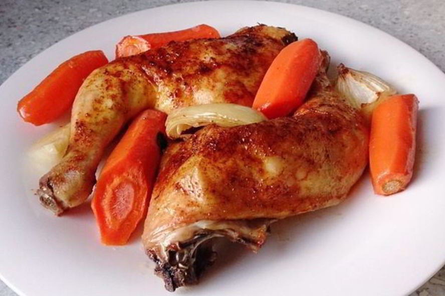 Рецепт запеченной курочки с морковью