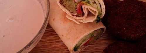 фаляфель — жареные во фритюре шарики из измельченного нута. Шаг 14