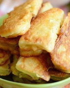 Кабачки с чесноком в кляре на сковороде