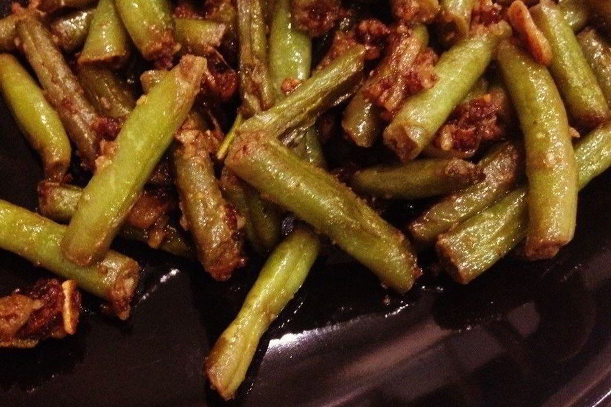 Рецепт стручковой фасоли с грецким орехом