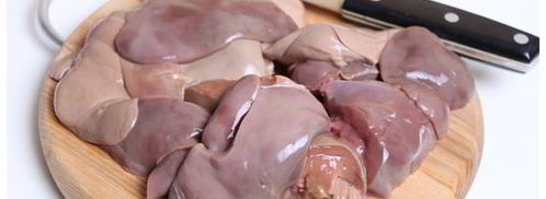 куриная печень тушеная с ревенем. Шаг 7