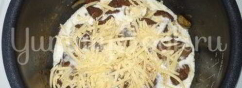 печень под соусом бешамель из мультиварки. Шаг 4