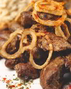 Жареная куриная печенка с луком и специями