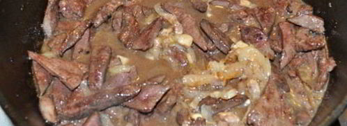 жареная печень с винным соусом. Шаг 5