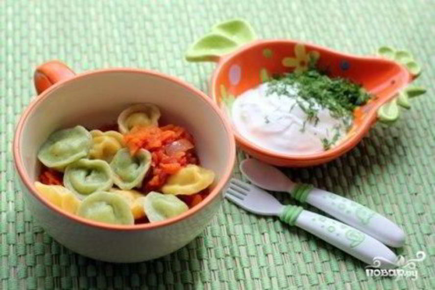 Рецепт разноцветных пельменей с рыбой