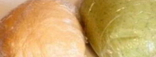 разноцветные пельмени с рыбой. Шаг 3