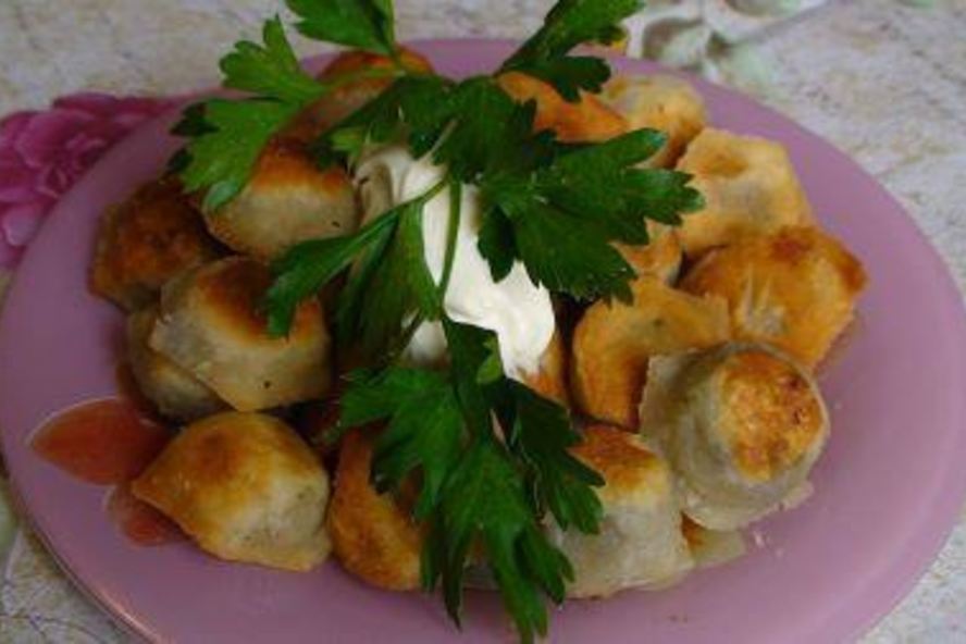 Рецепт жареных пельменей с грибами из заварного теста