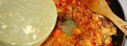 паэлья с курицей и креветками. Шаг 10