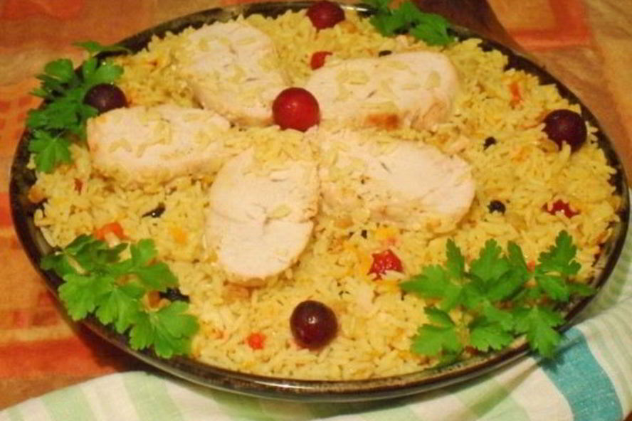 Рецепт плова из индейки с вишней и изюмом