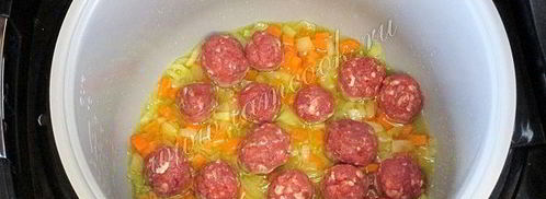 плов с фрикадельками в мультиварке. Шаг 4