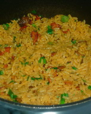 Плов со свининой в кастрюле