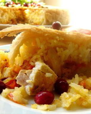 Плов в слоеном тесте