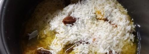 сладкий плов в мультиварке с сухофруктами, изюмом. Шаг 6