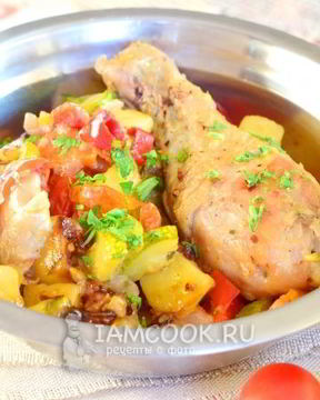 Овощное рагу с курицей