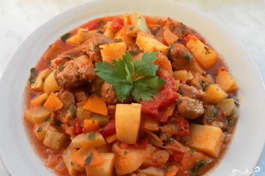 Рецепт овощного рагу со свининой и кабачками